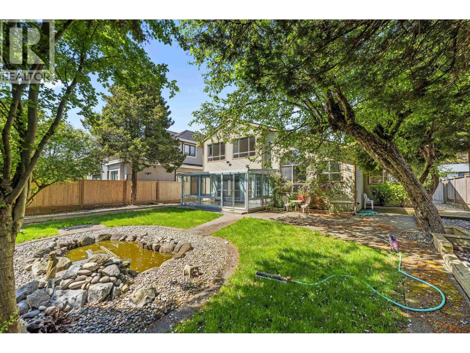 8340 LUNEN ROAD