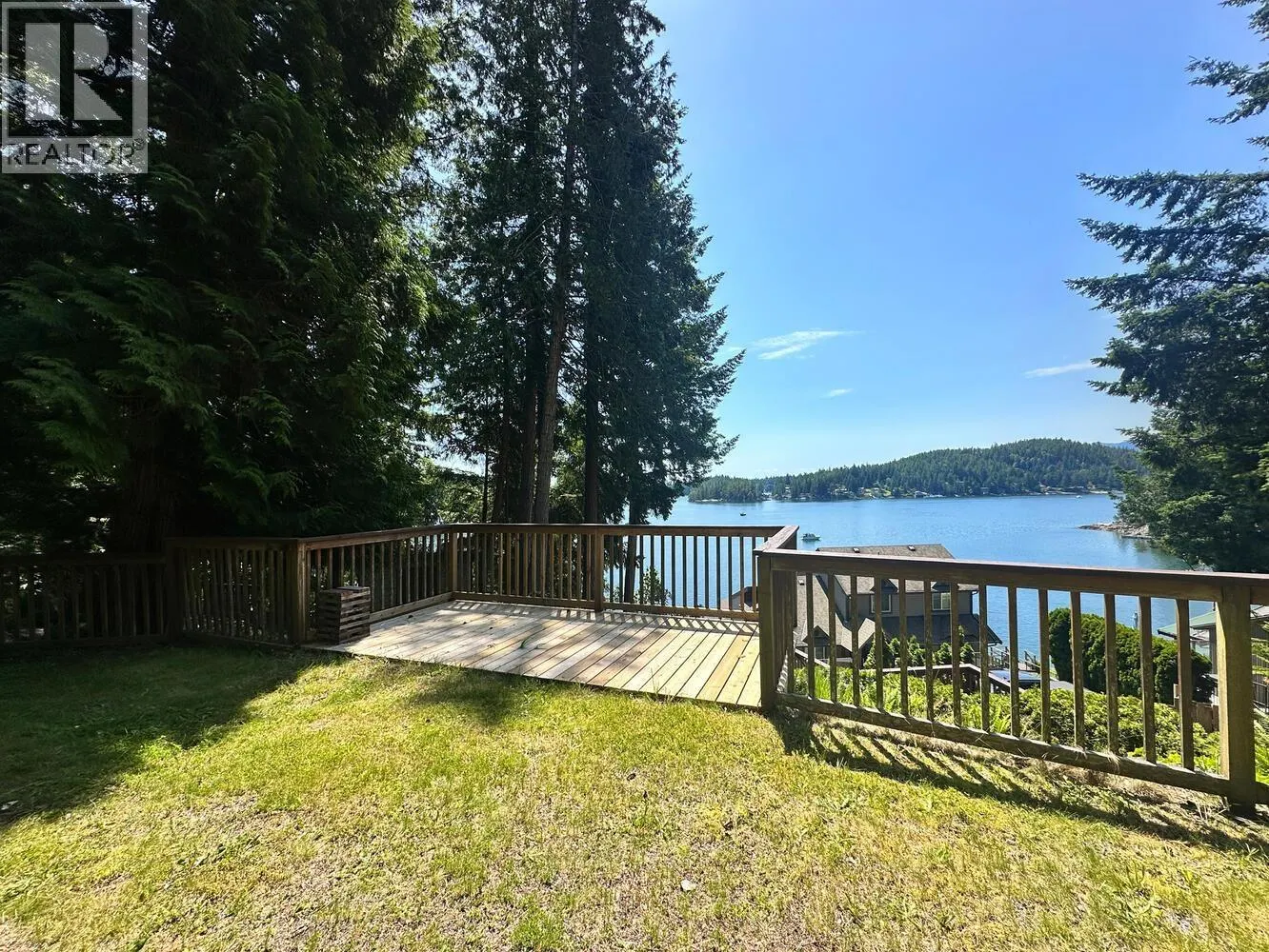 4836 SINCLAIR BAY ROAD
