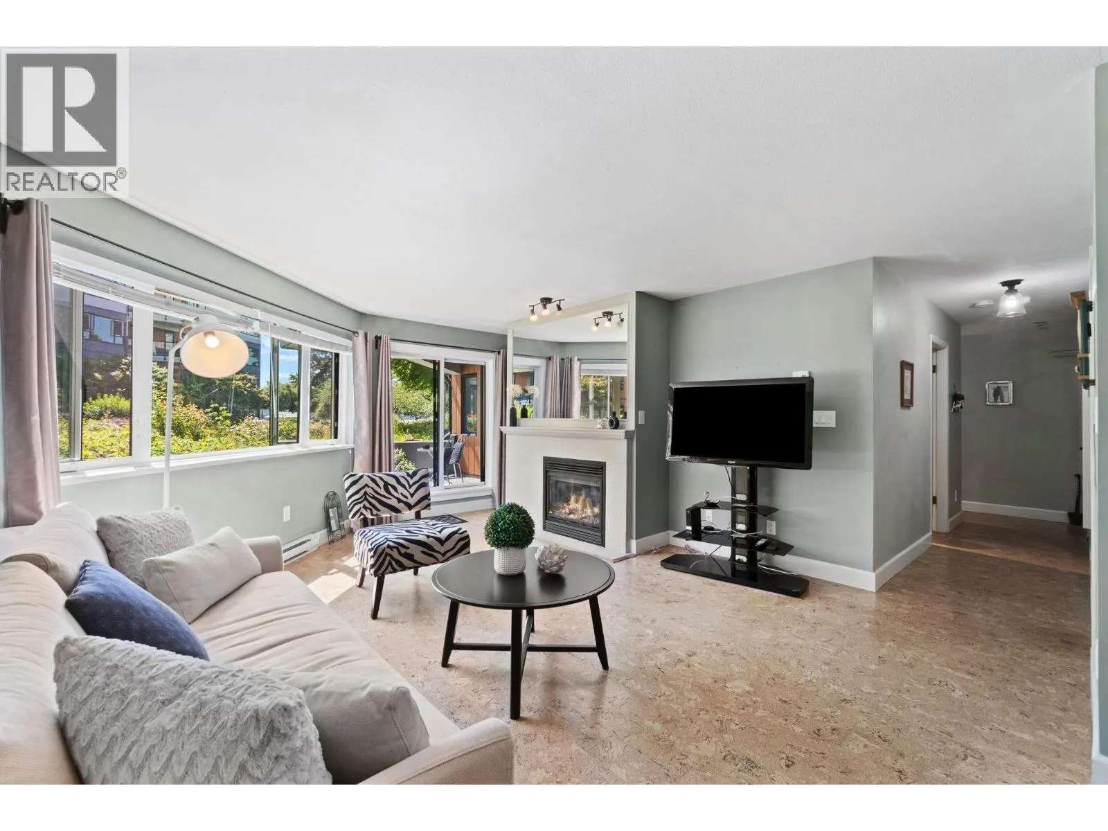 116 1150 QUAYSIDE DRIVE