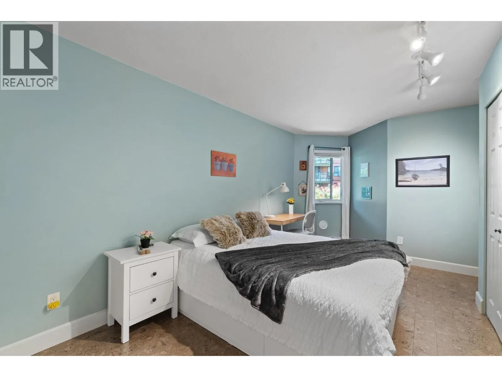 116 1150 QUAYSIDE DRIVE