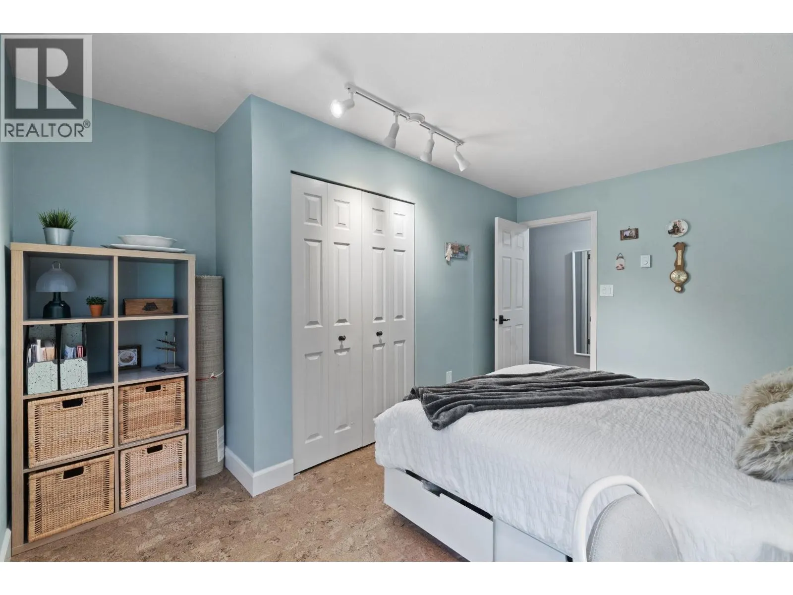 116 1150 QUAYSIDE DRIVE