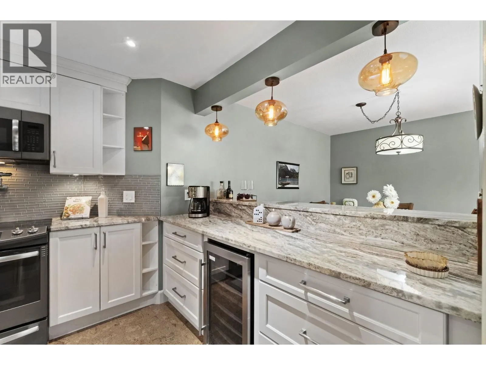 116 1150 QUAYSIDE DRIVE