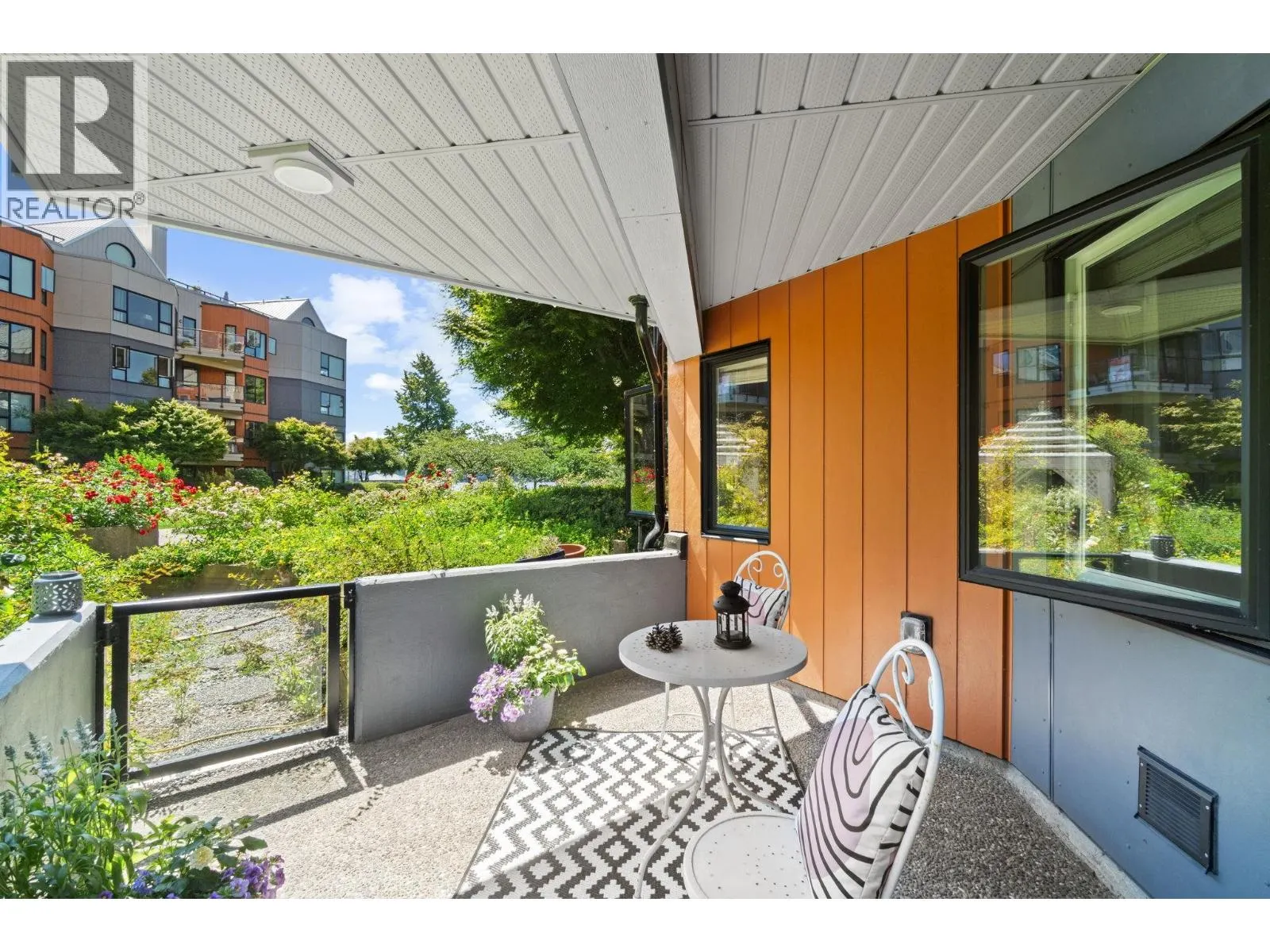 116 1150 QUAYSIDE DRIVE