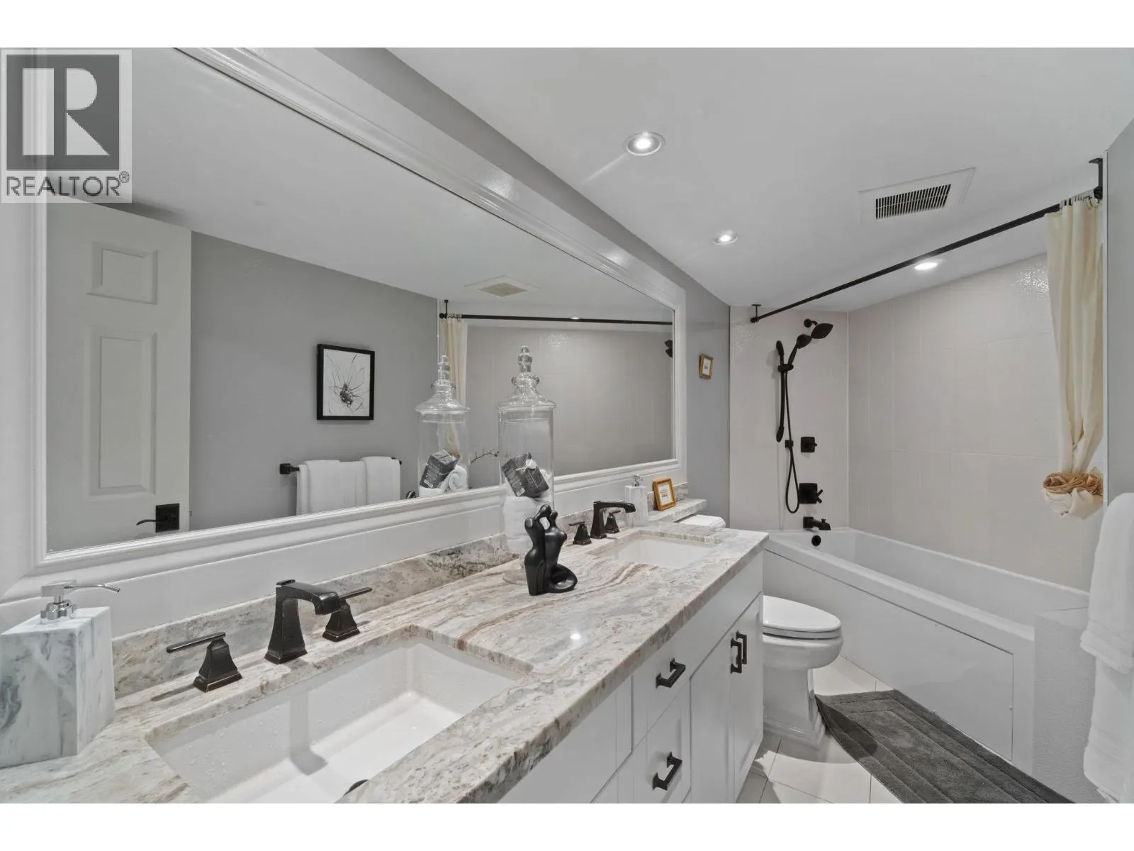 116 1150 QUAYSIDE DRIVE
