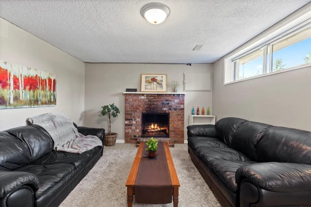 34448 ETON CRESCENT