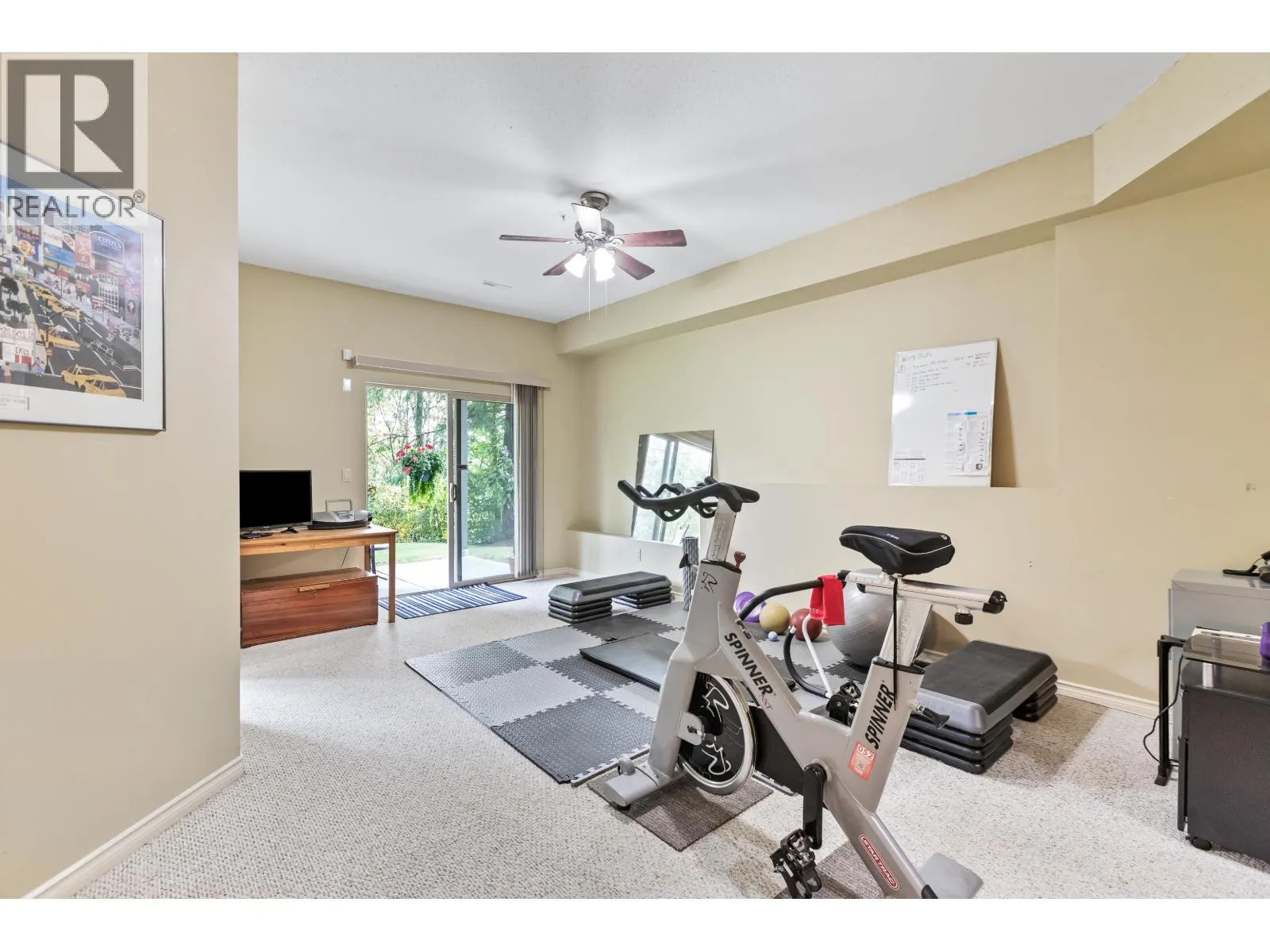 10 23281 KANAKA WAY