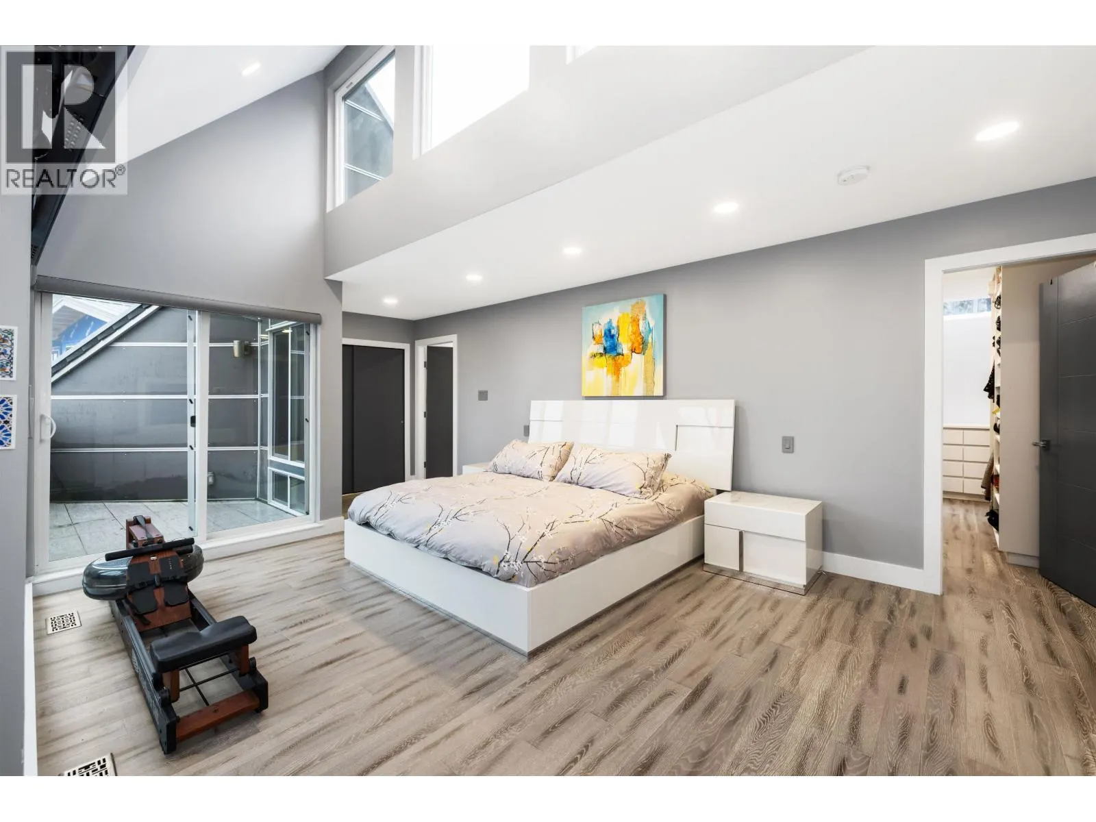 3722 SOUTHRIDGE PLACE
