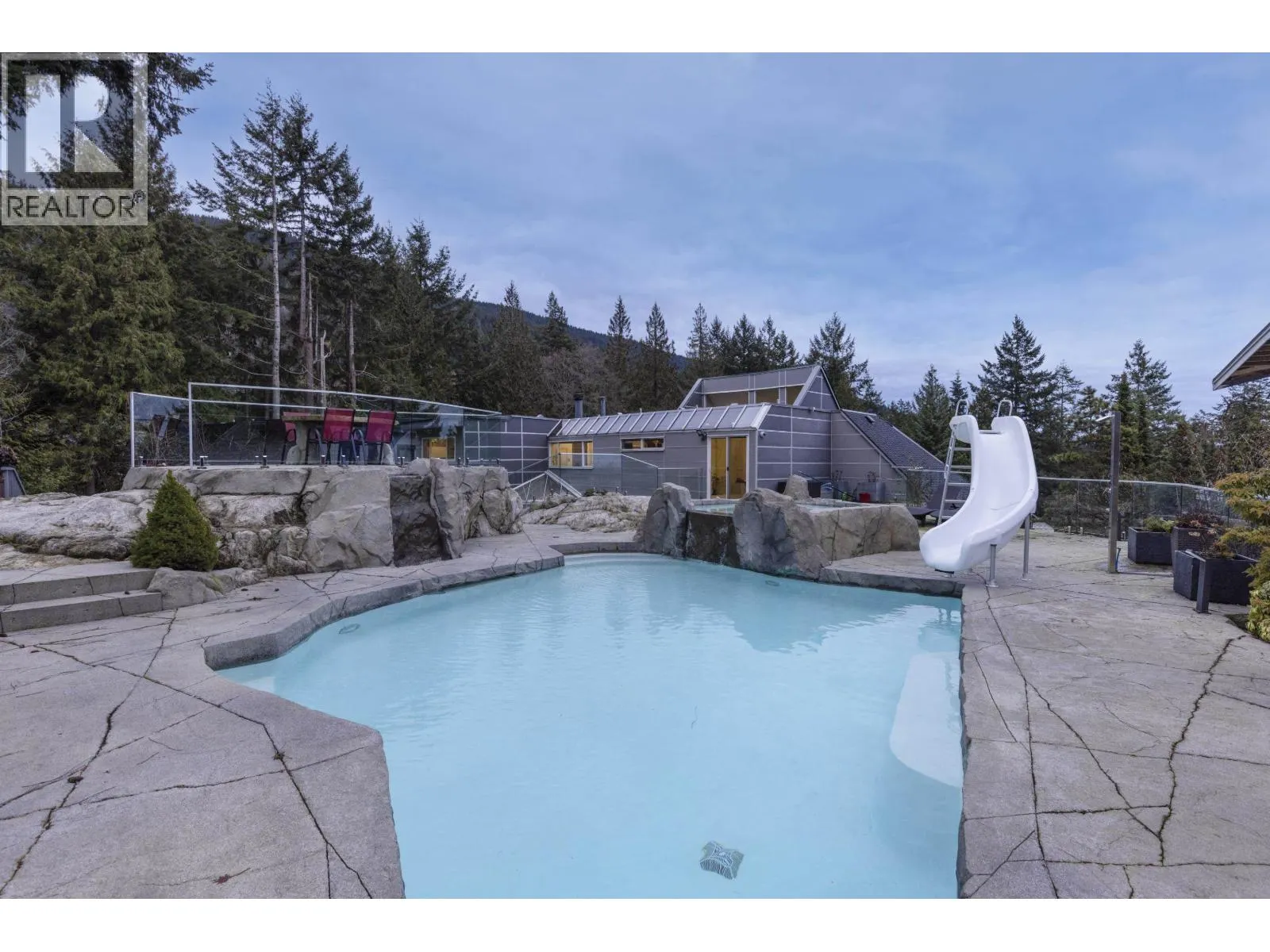 3722 SOUTHRIDGE PLACE