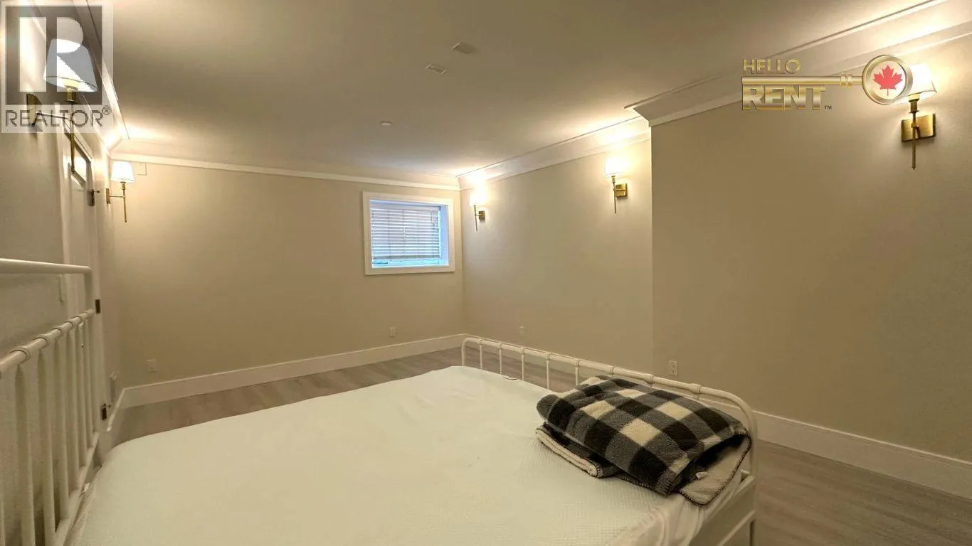 GARDEN SUITE-2109 KINGS AVENUE