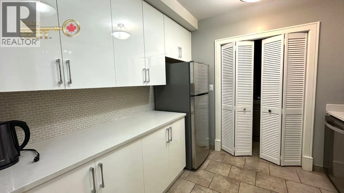 GARDEN SUITE-2109 KINGS AVENUE