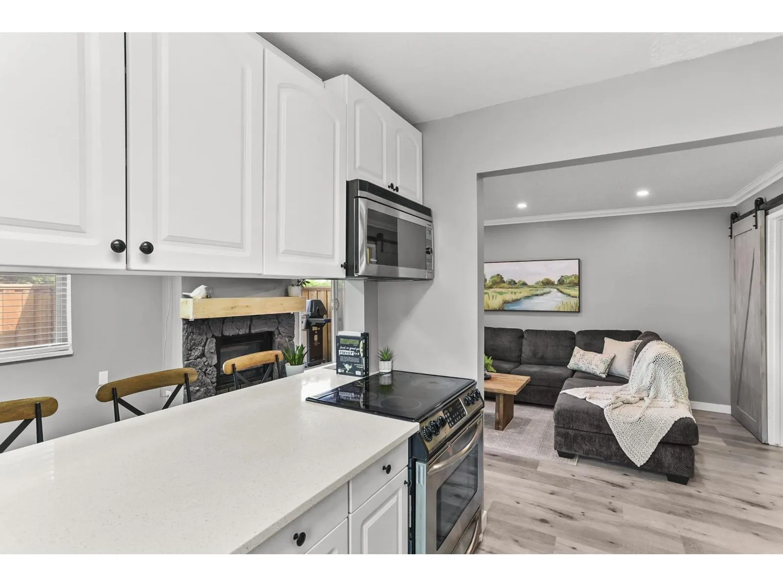 120 27456 32 AVENUE