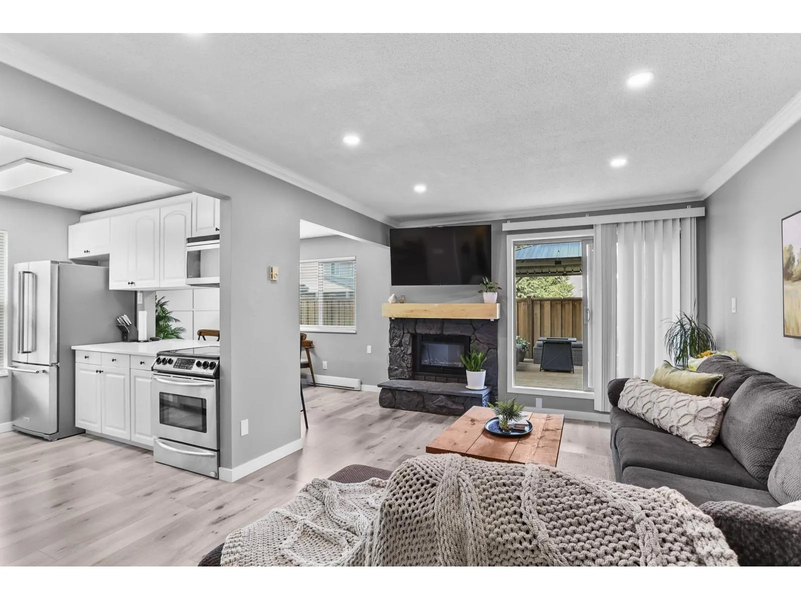 120 27456 32 AVENUE