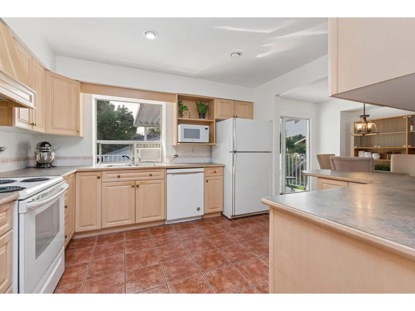 16966 JERSEY DRIVE