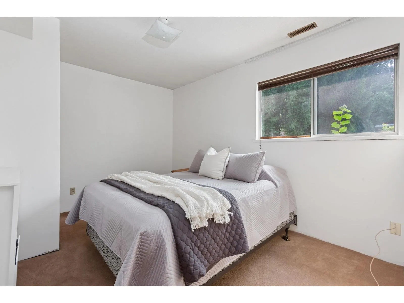 16966 JERSEY DRIVE