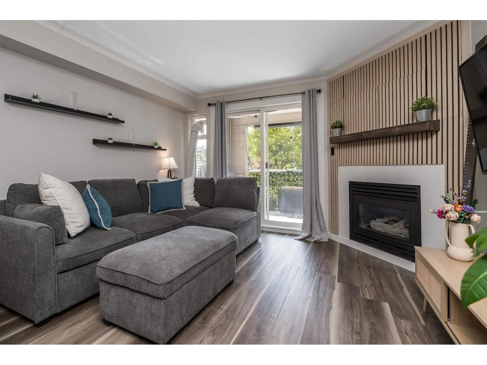 101 20896 57 AVENUE