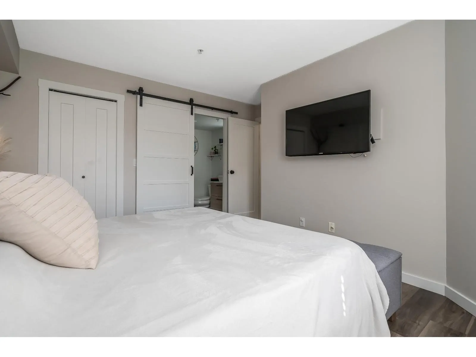 101 20896 57 AVENUE