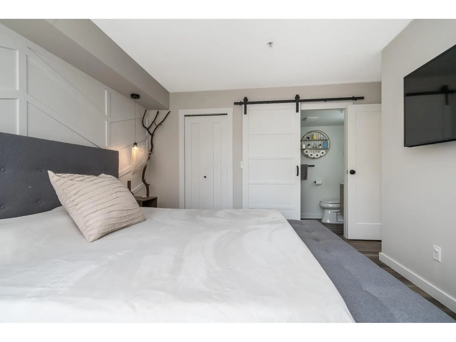101 20896 57 AVENUE