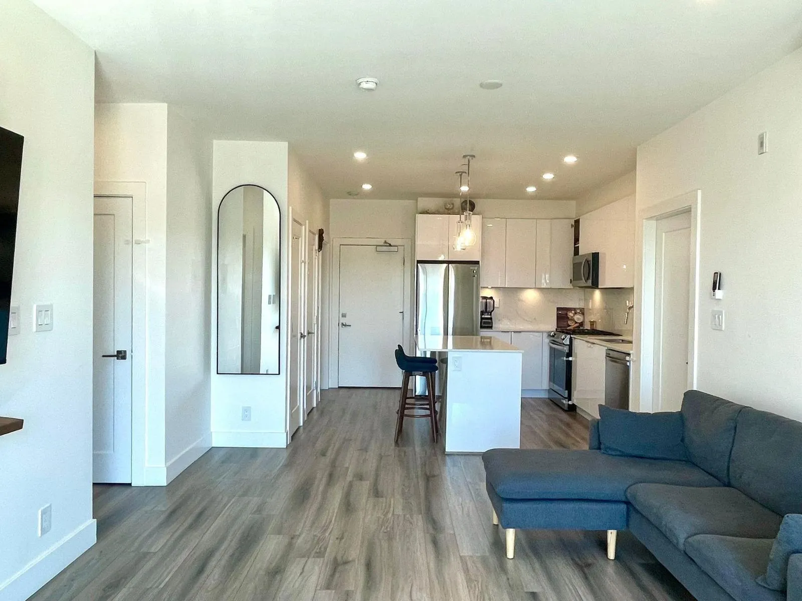 403 8447 202 STREET