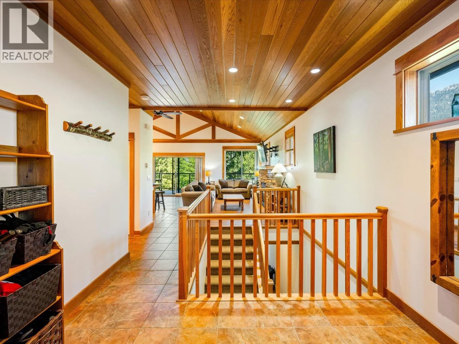 2314 CAYLEY CLOSE