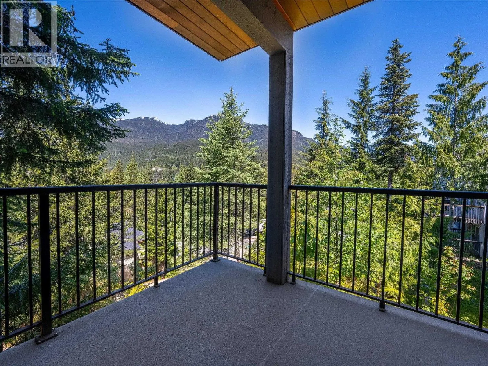 2314 CAYLEY CLOSE