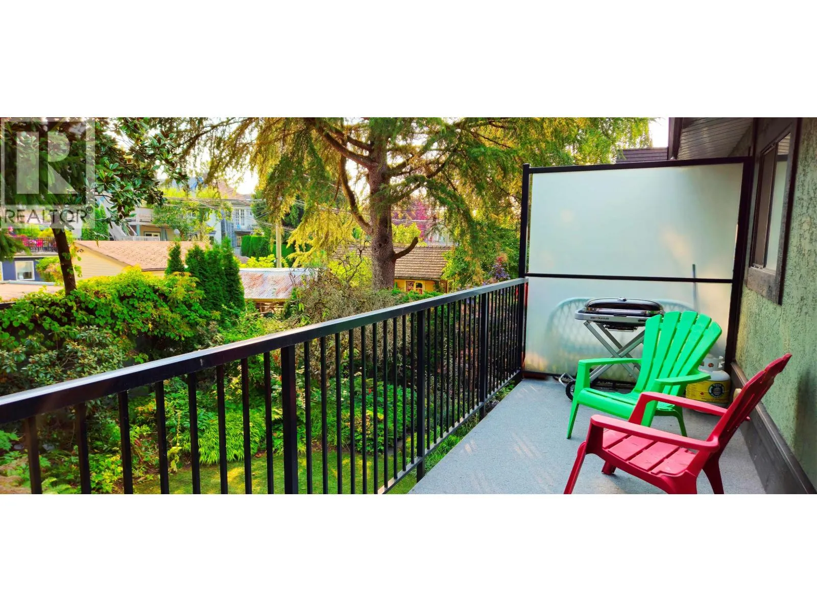 2214 W 14TH AVENUE