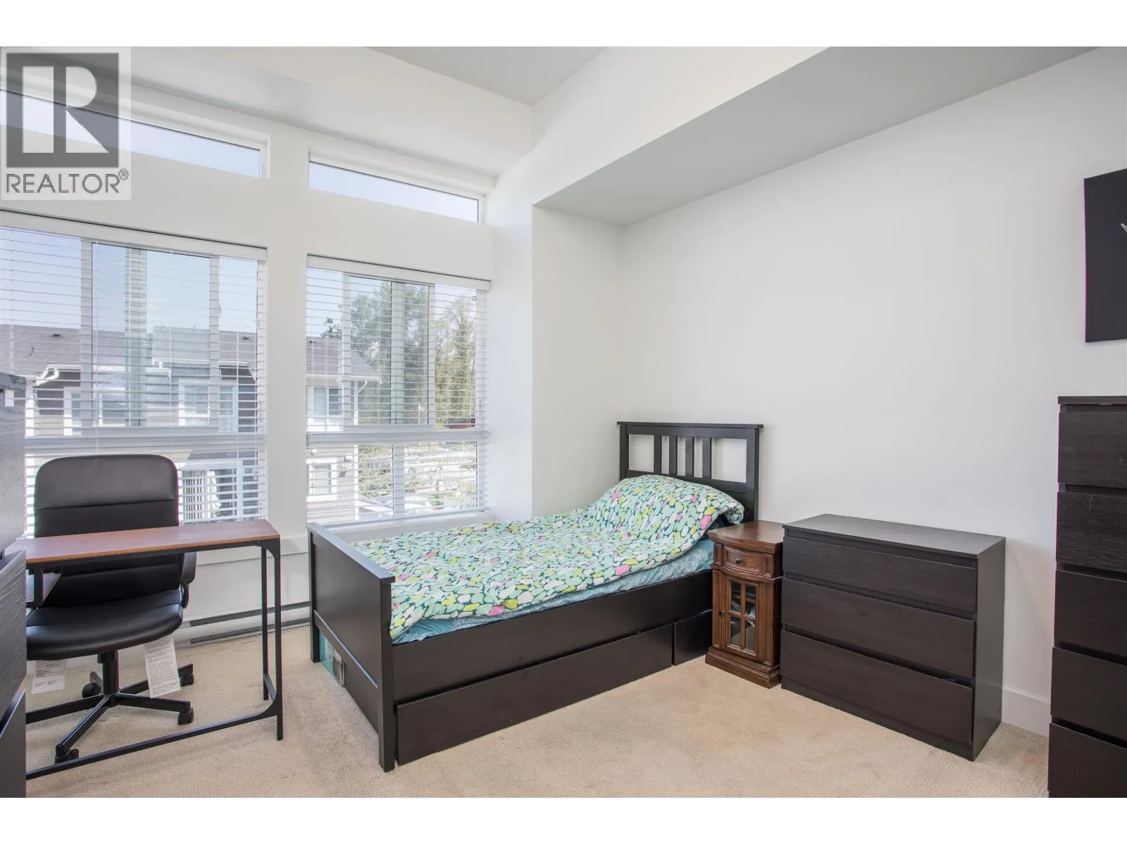 12 24108 104 AVENUE