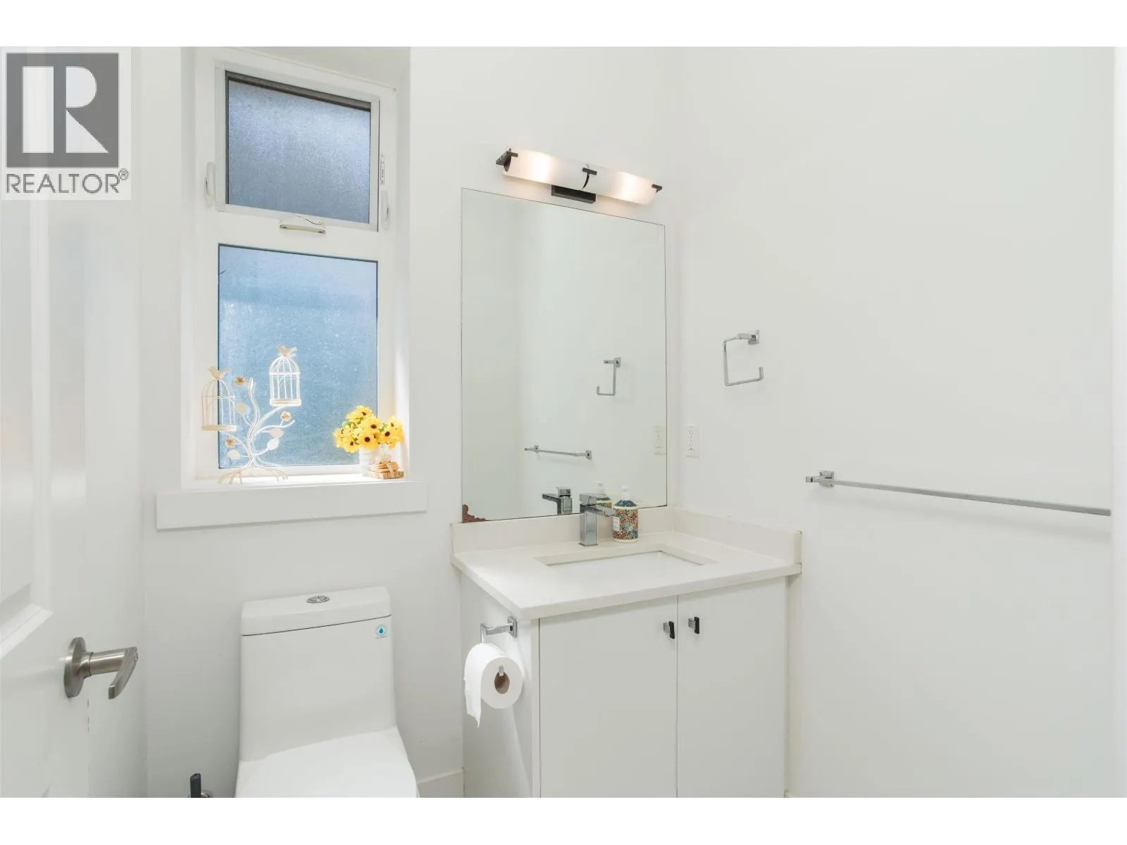 12 24108 104 AVENUE