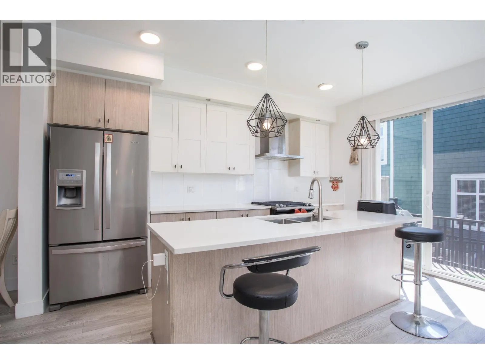 12 24108 104 AVENUE