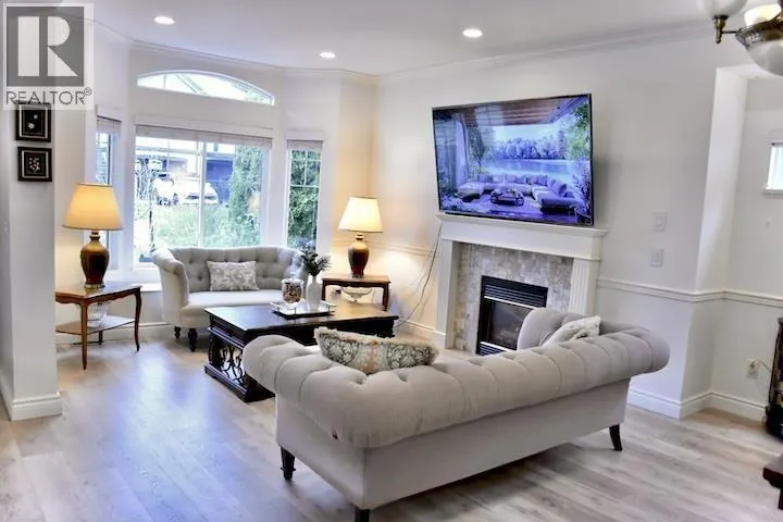 122 BLACKBERRY DRIVE