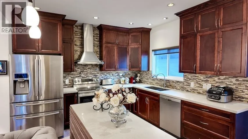 122 BLACKBERRY DRIVE