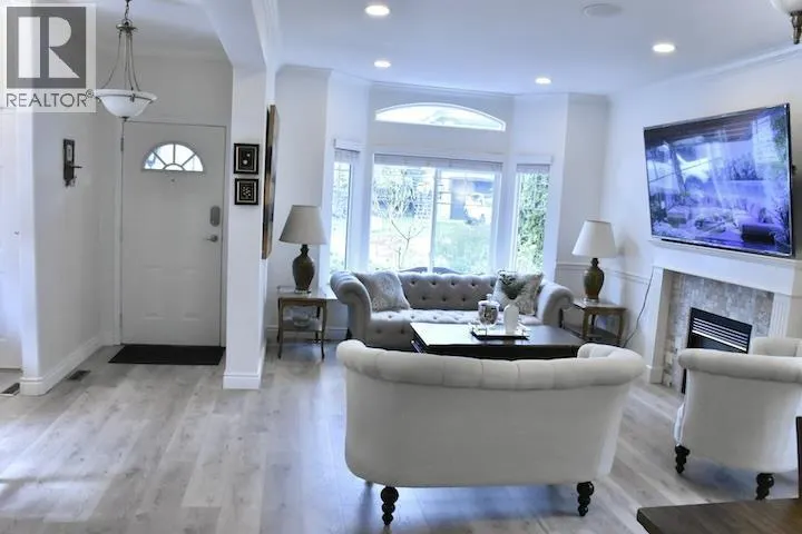 122 BLACKBERRY DRIVE