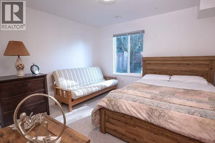 122 BLACKBERRY DRIVE