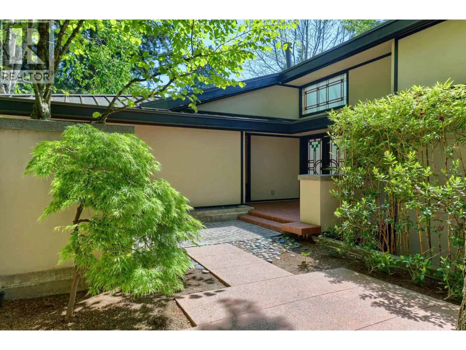 2423 BIRNEY PLACE