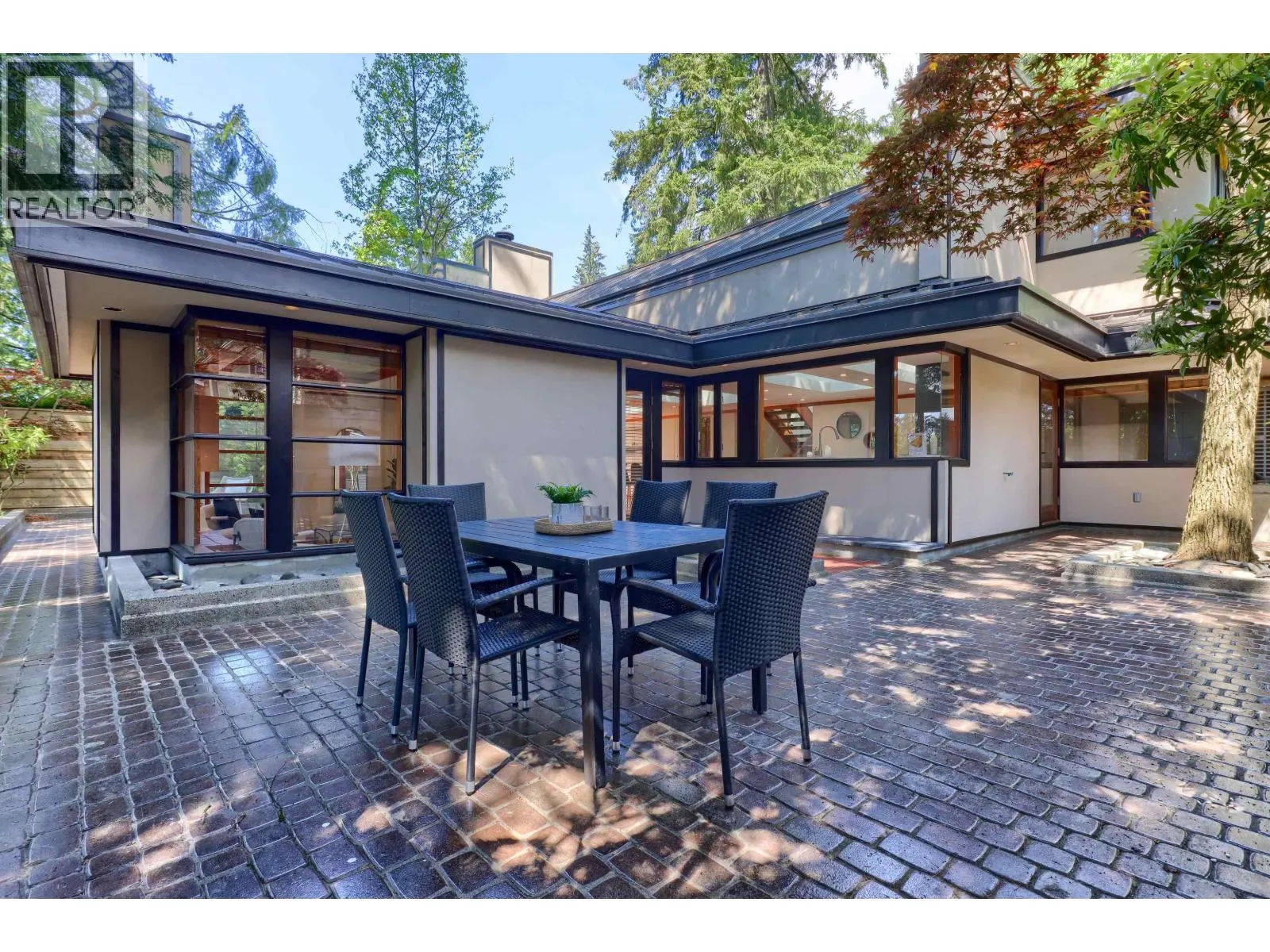 2423 BIRNEY PLACE