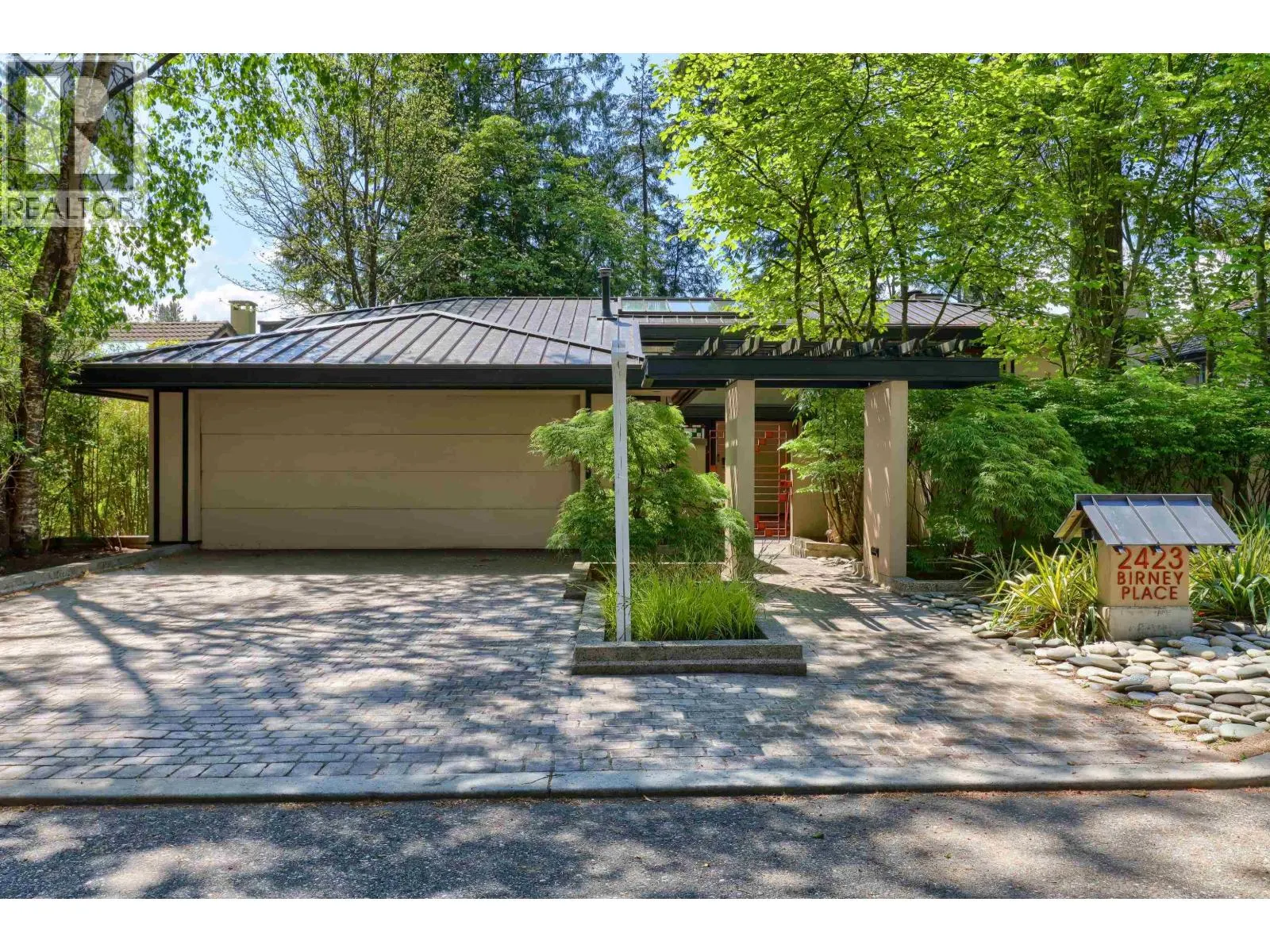 2423 BIRNEY PLACE