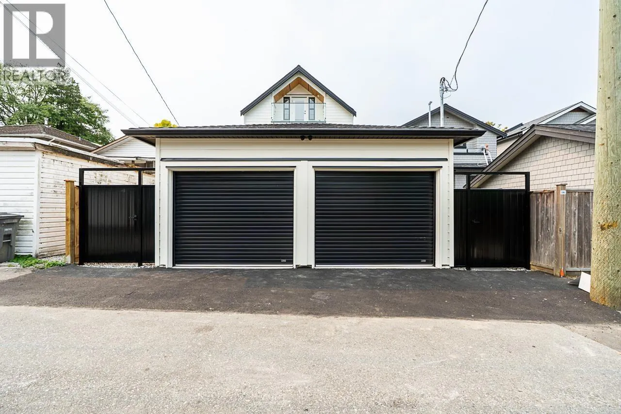 1 5304 ELGIN STREET