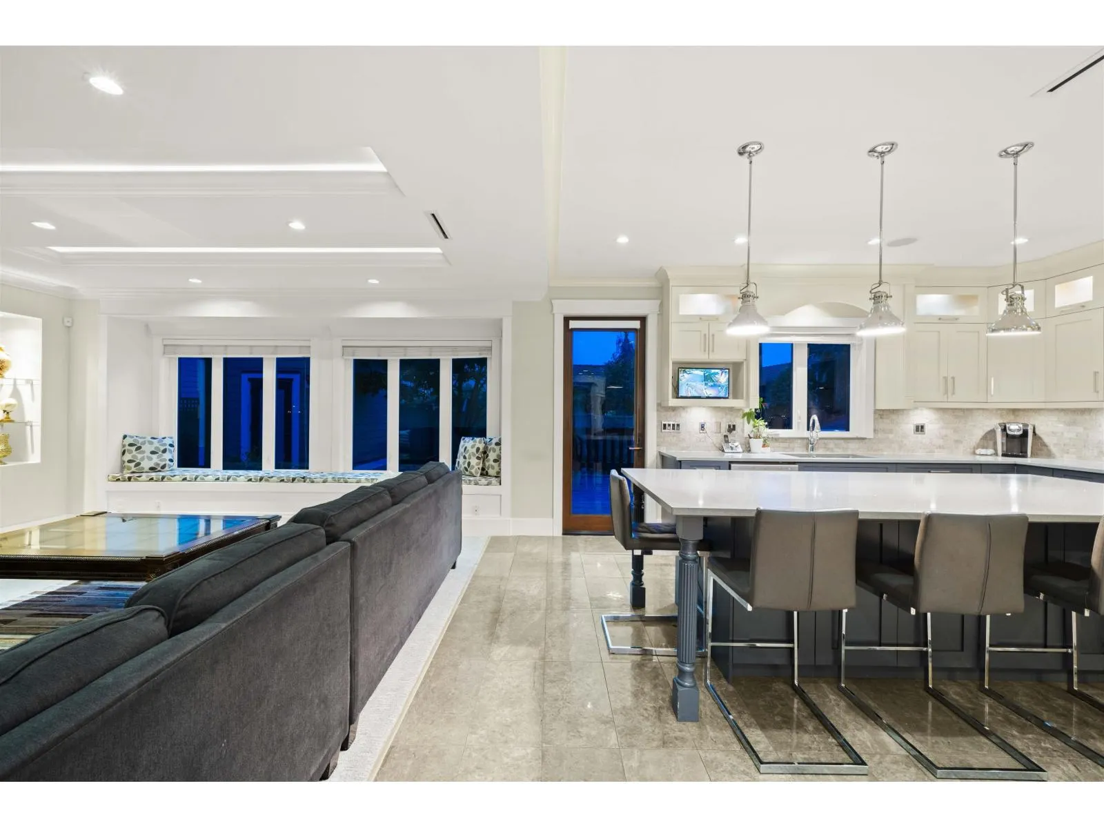 8841 STEGAVIK COURT