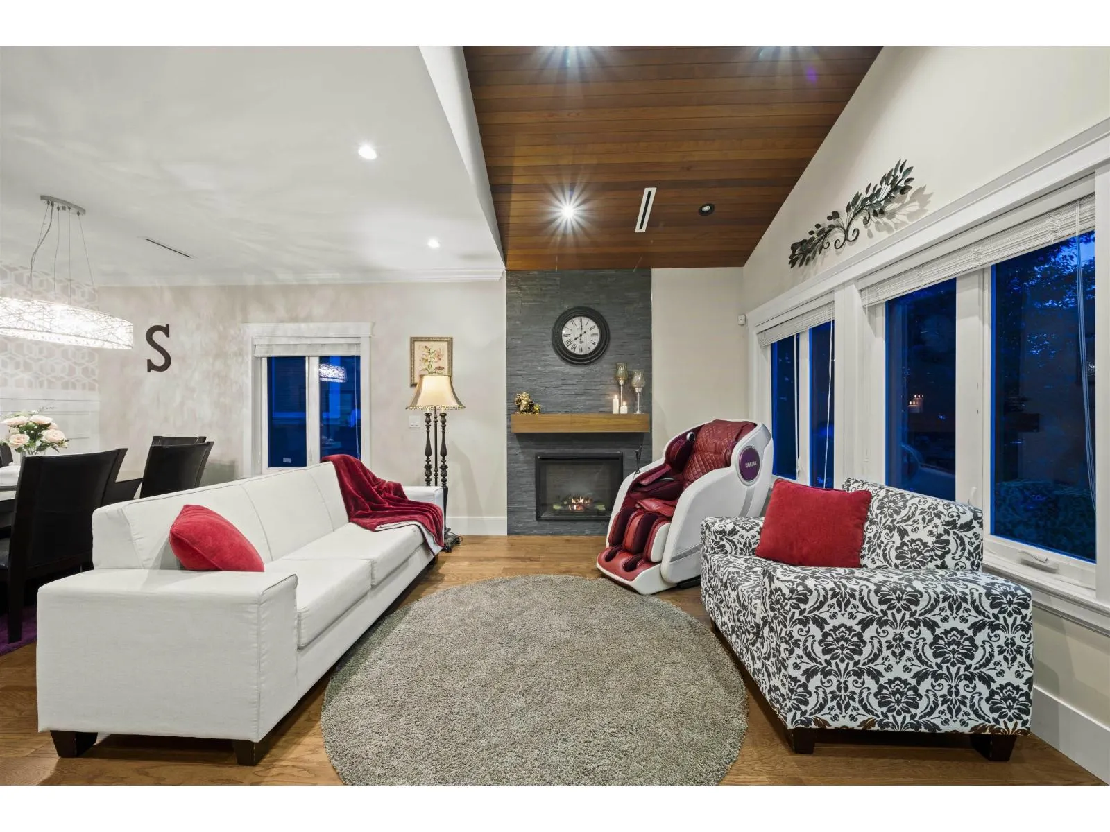 8841 STEGAVIK COURT