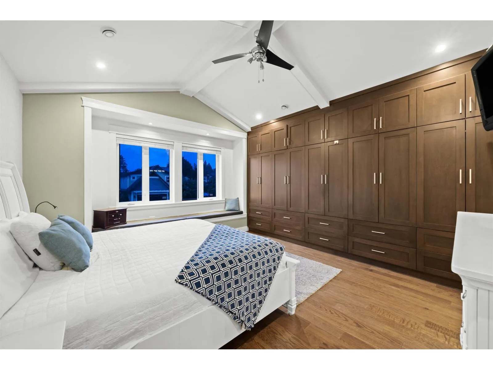 8841 STEGAVIK COURT