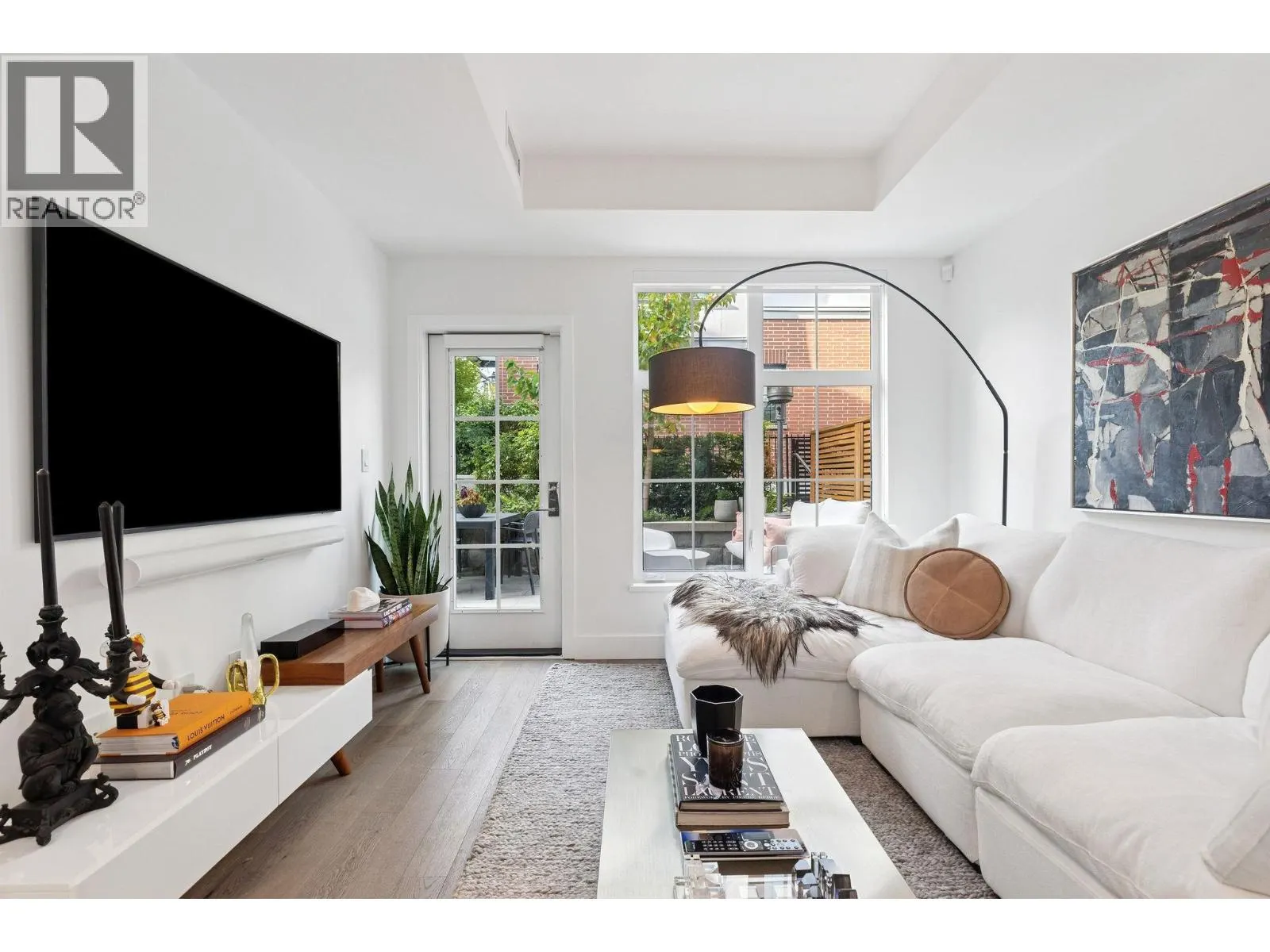 134 2070 CURLING ROAD