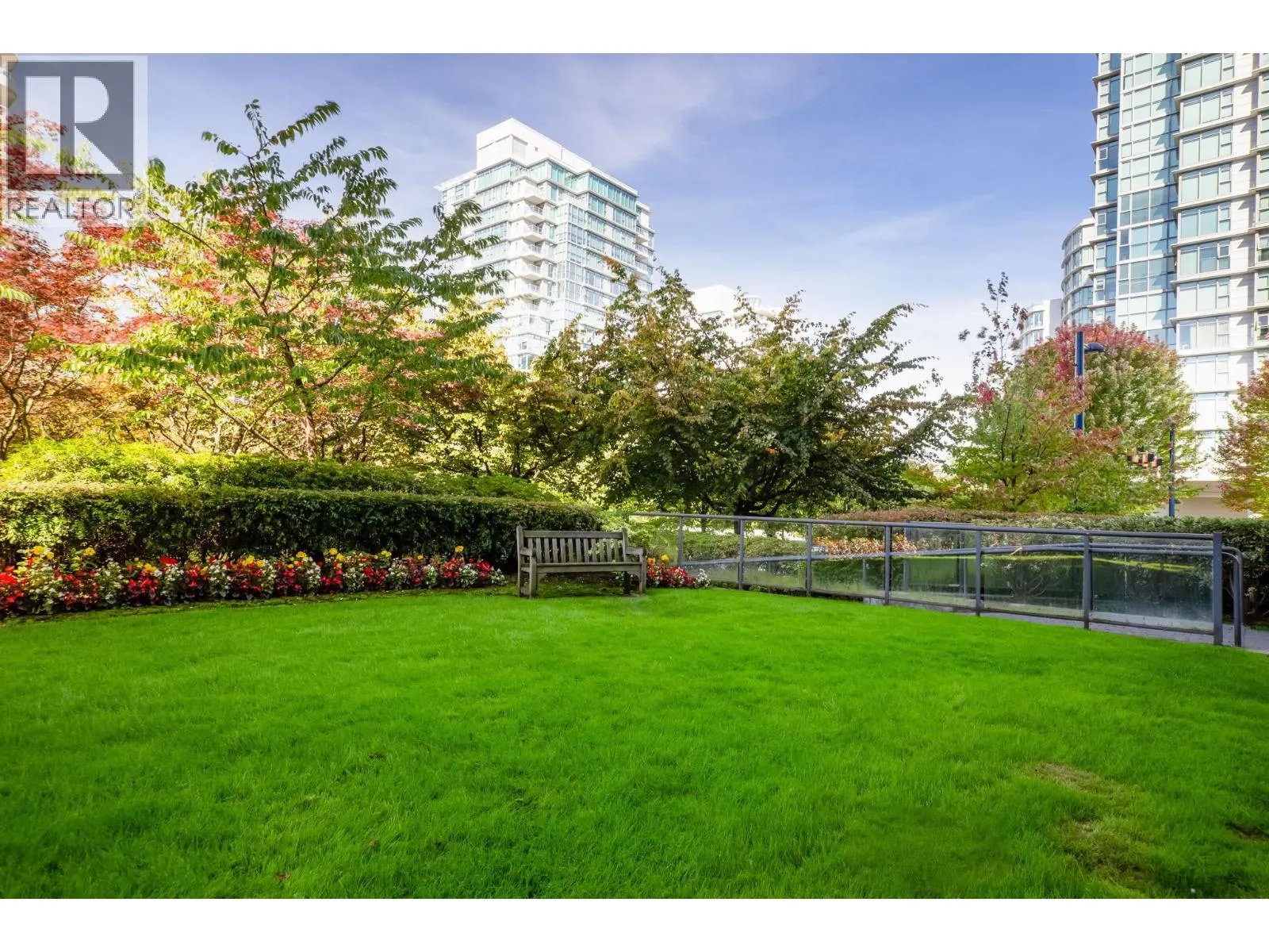 1201 1723 ALBERNI STREET