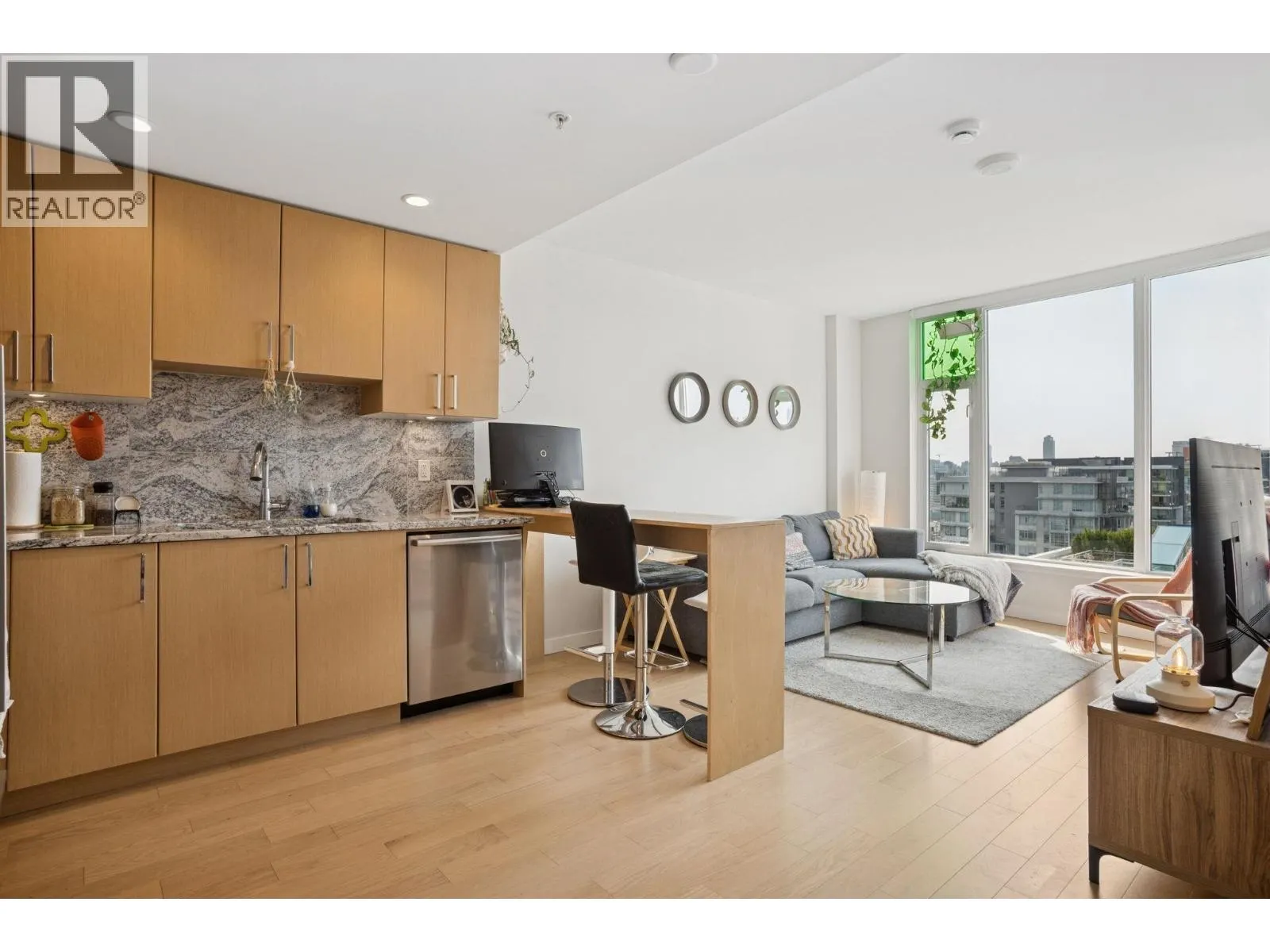 1505 1708 ONTARIO STREET