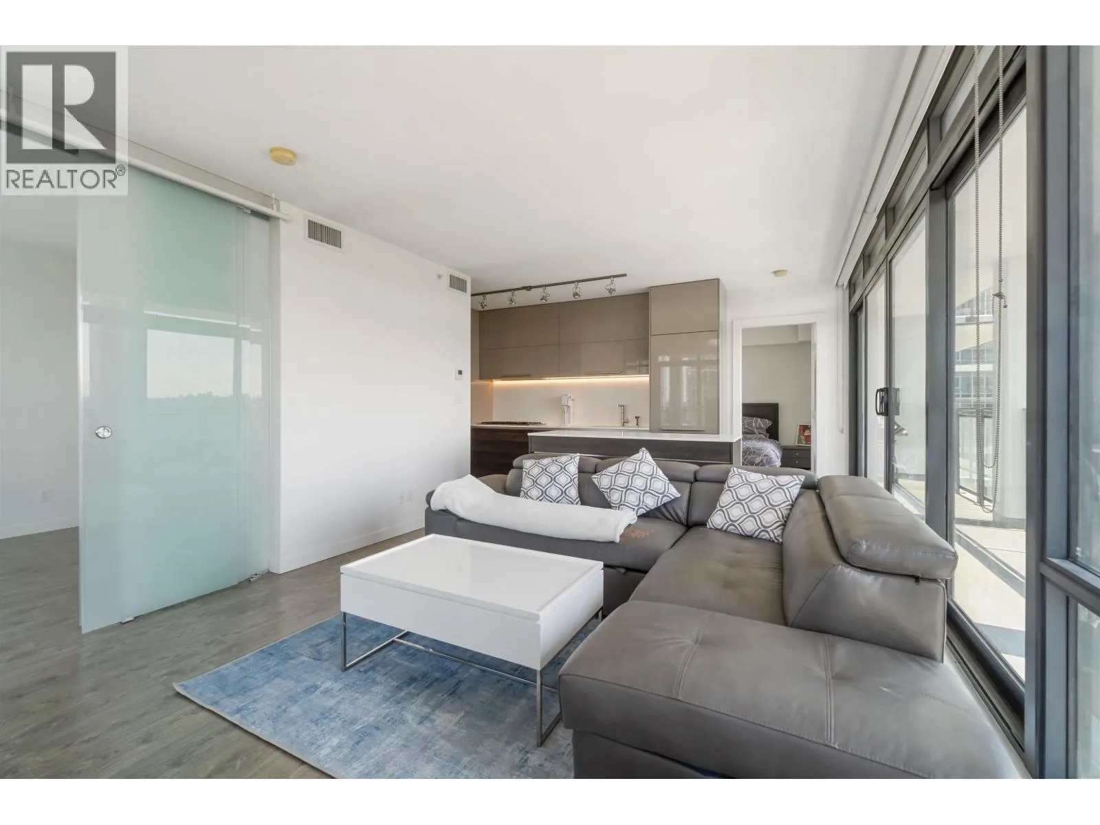 1406 2378 ALPHA AVENUE