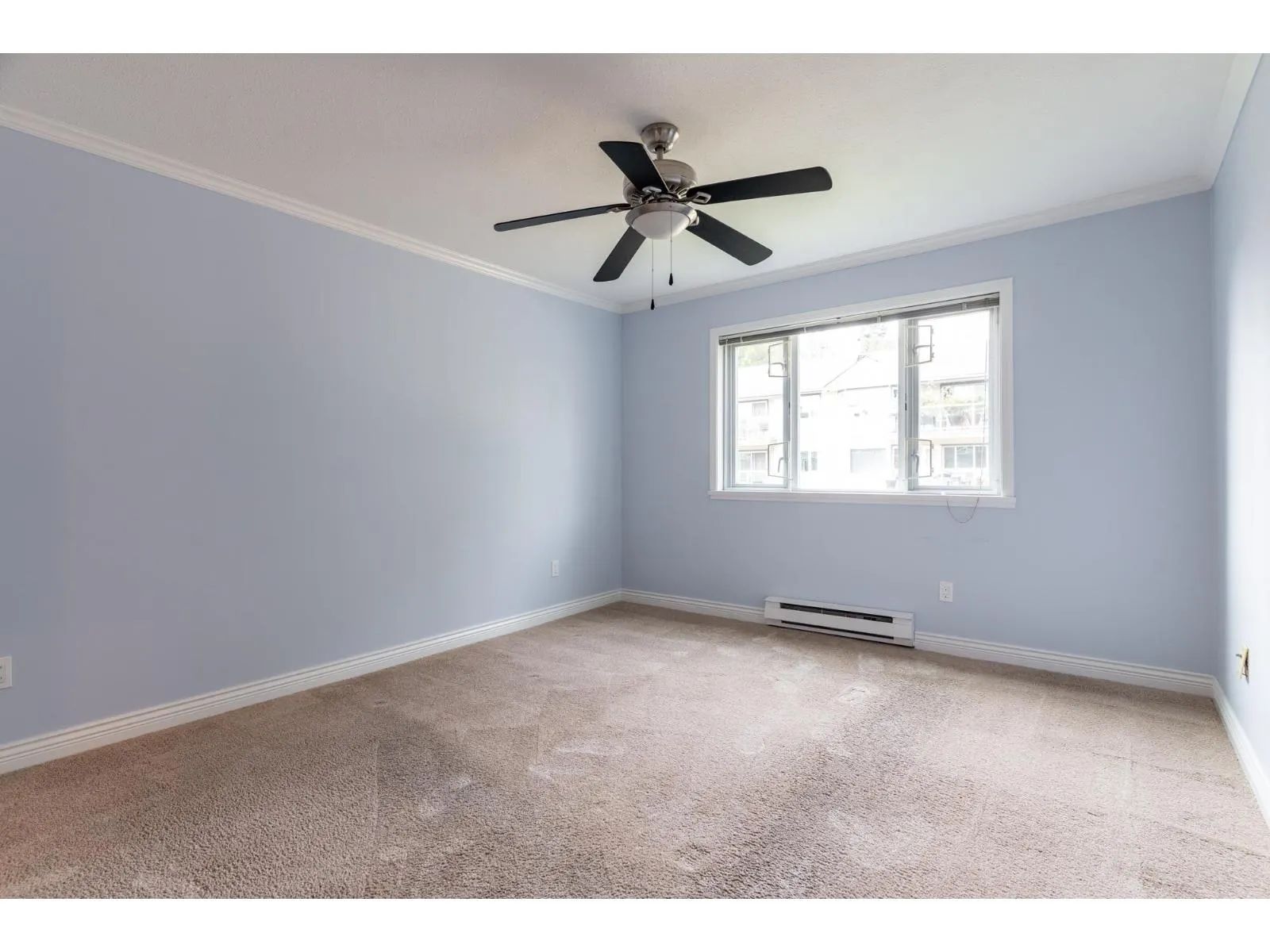 208 13965 16 AVENUE
