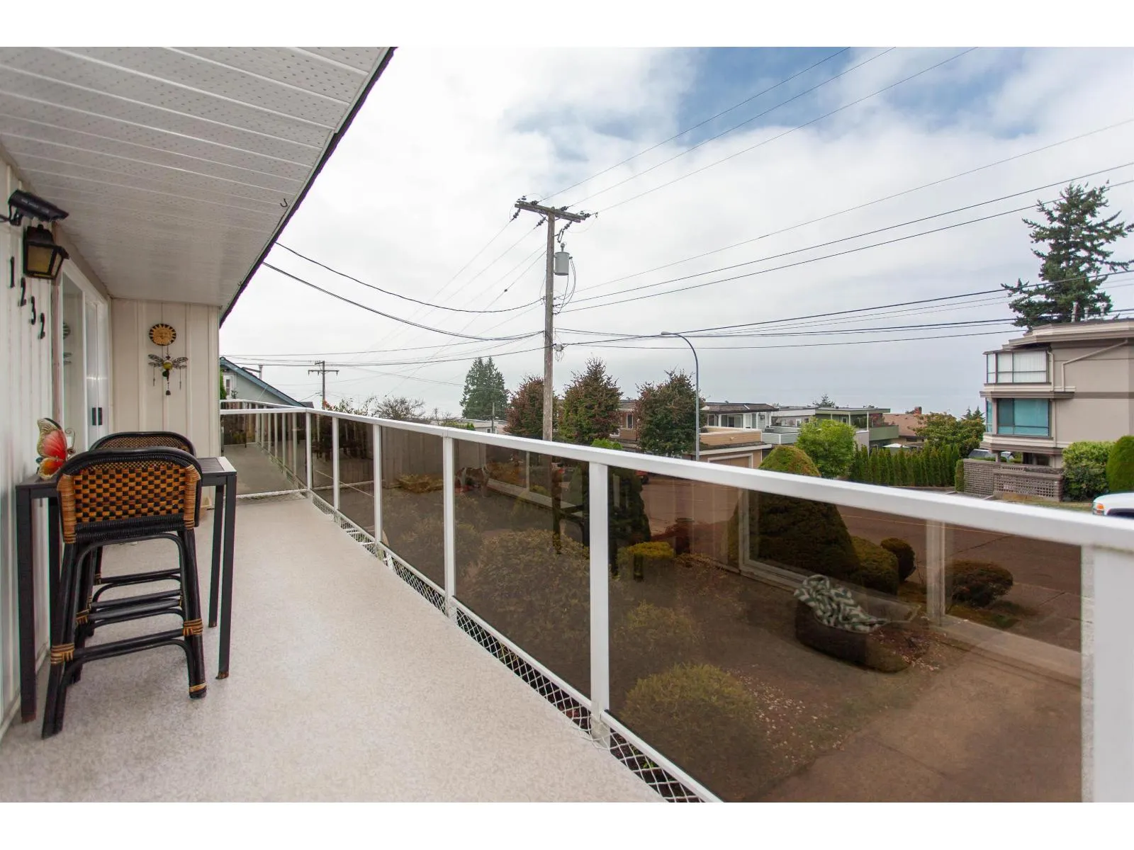 1232 FOSTER STREET