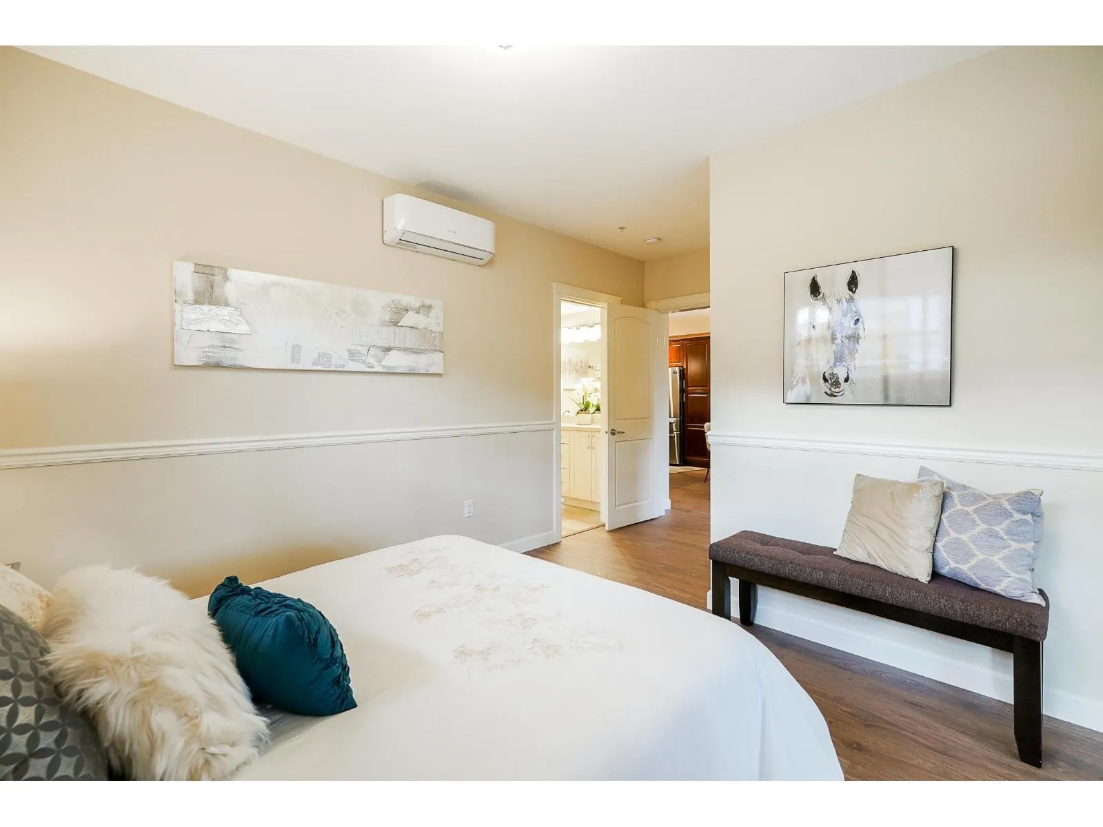 409 14588 MCDOUGALL DRIVE