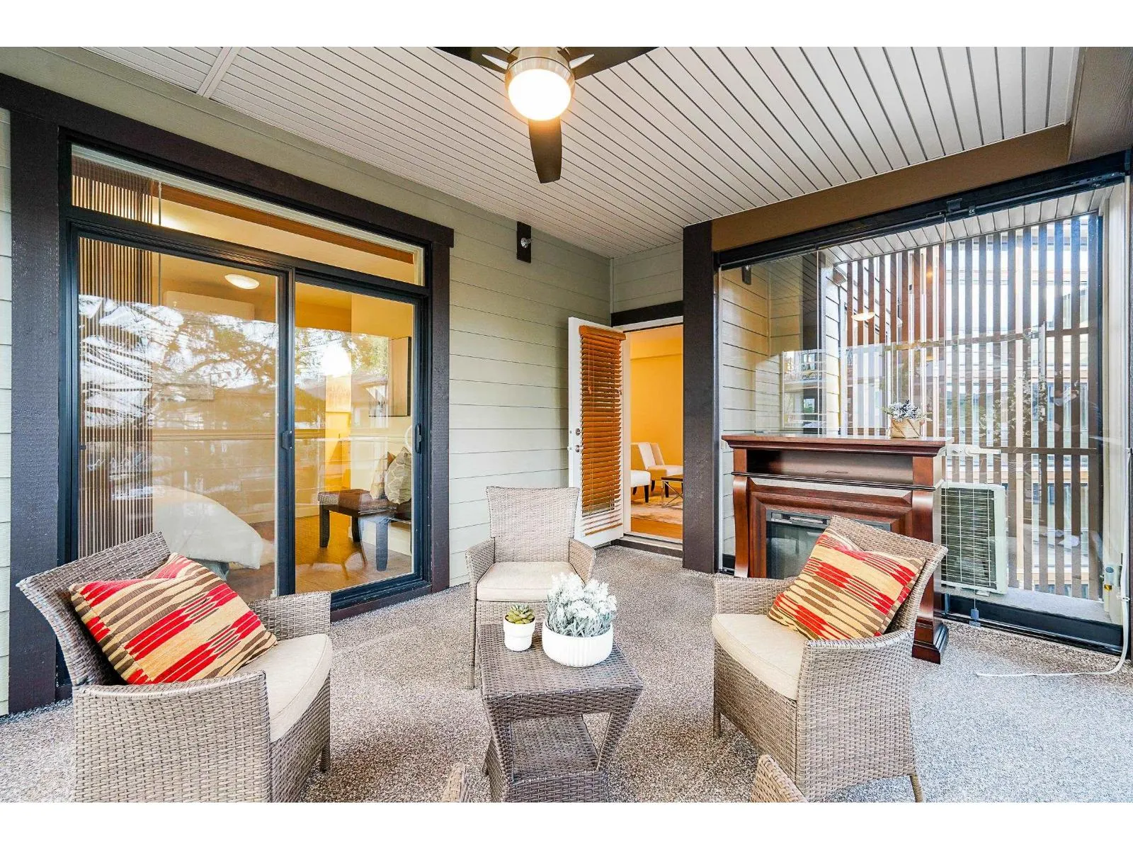 409 14588 MCDOUGALL DRIVE