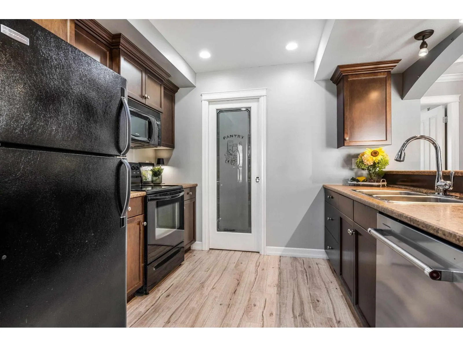 24 46778 HUDSON ROAD|Promontory