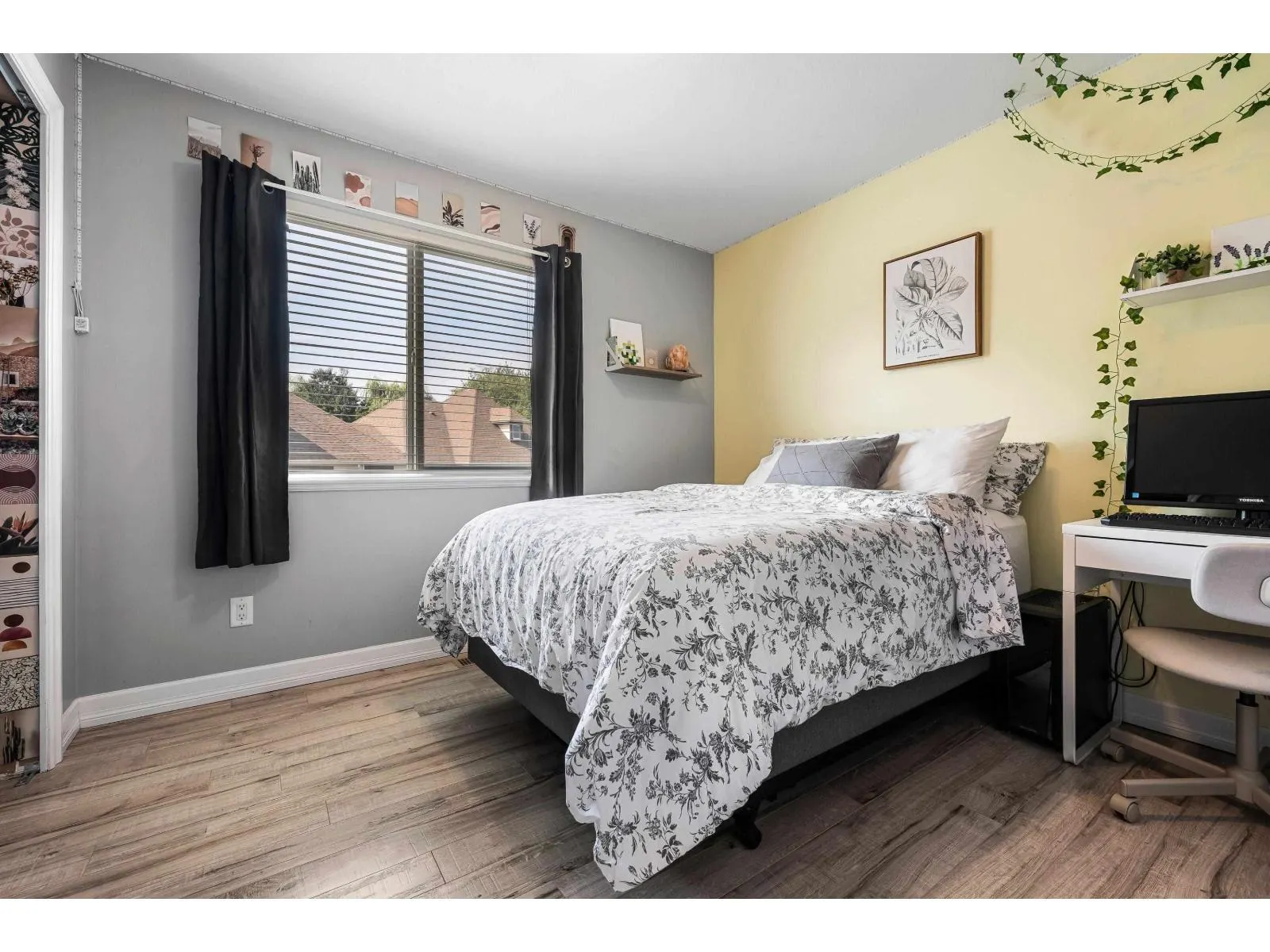 24 46778 HUDSON ROAD|Promontory
