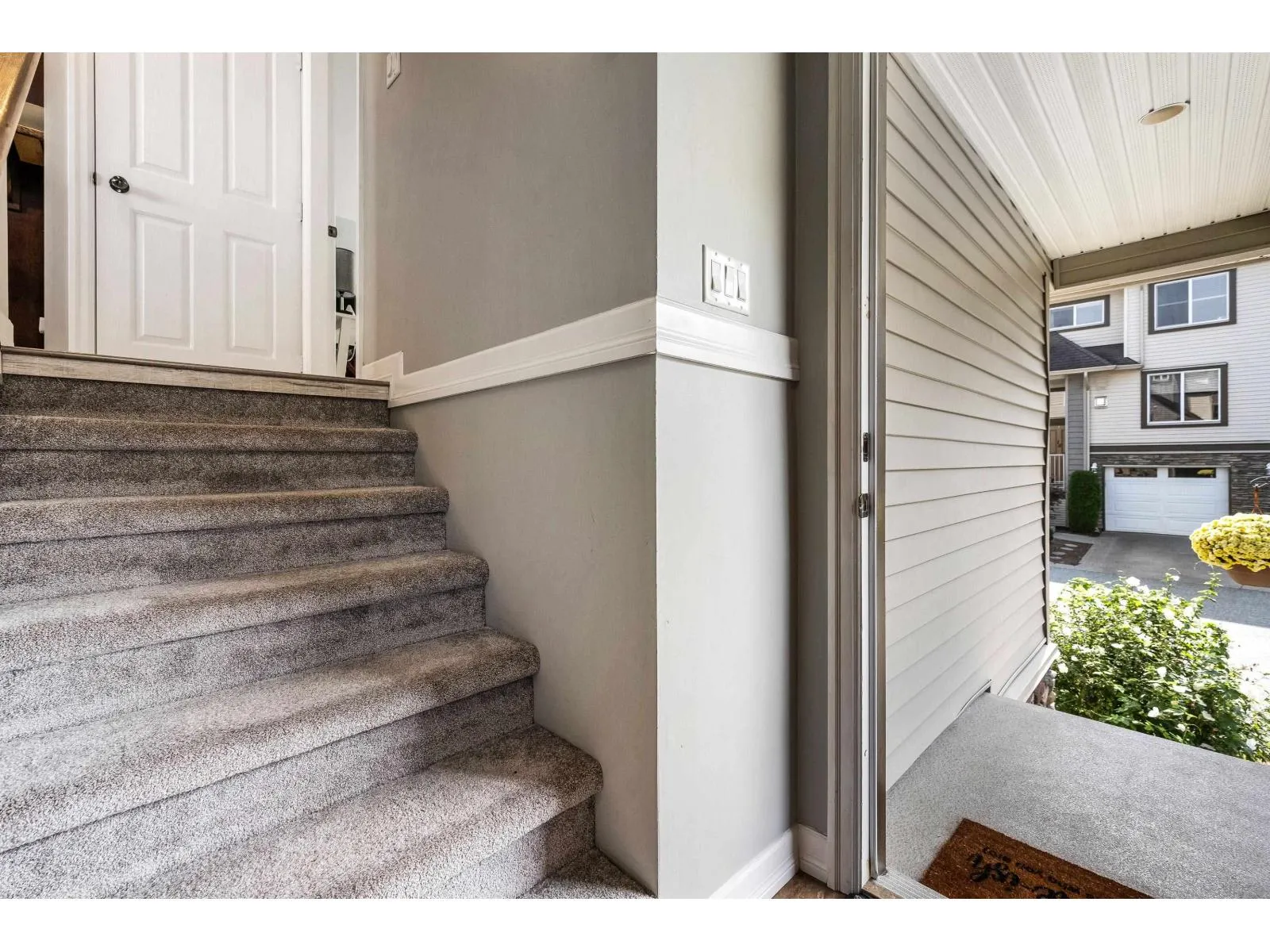 24 46778 HUDSON ROAD|Promontory